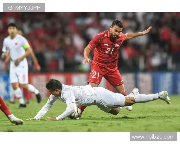 足球球星深情眼神背后的故事与情感世界揭秘